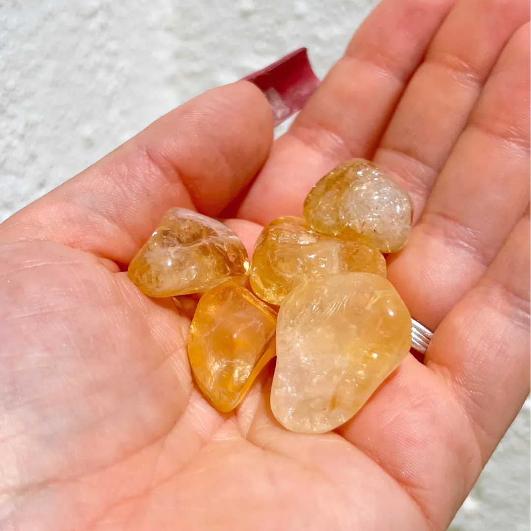 Cristal citrino natural para prosperidade e energia positiva