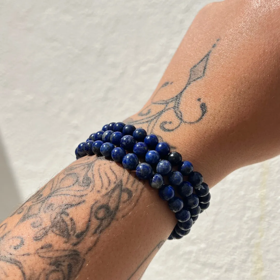 Pulseira lápis lazuli 6mm ligada à serenidade e harmonia