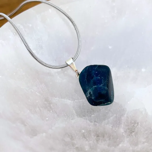 Pendente Apatite Azul em VilaNova de Milfontes