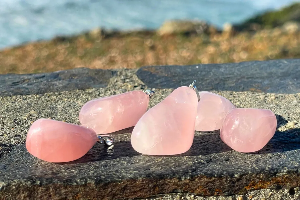 pendente de quartzo rosa