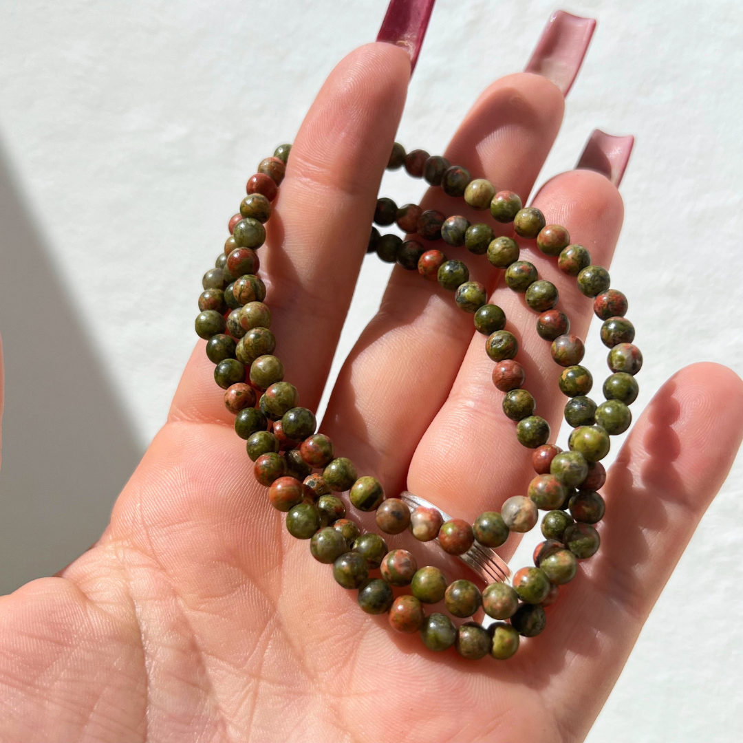 Pulseira Unakite, cristal que fortalece relacionamentos