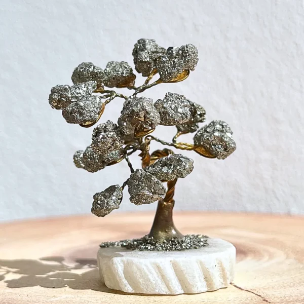 Árvore Pirite 7cm com cristais naturais