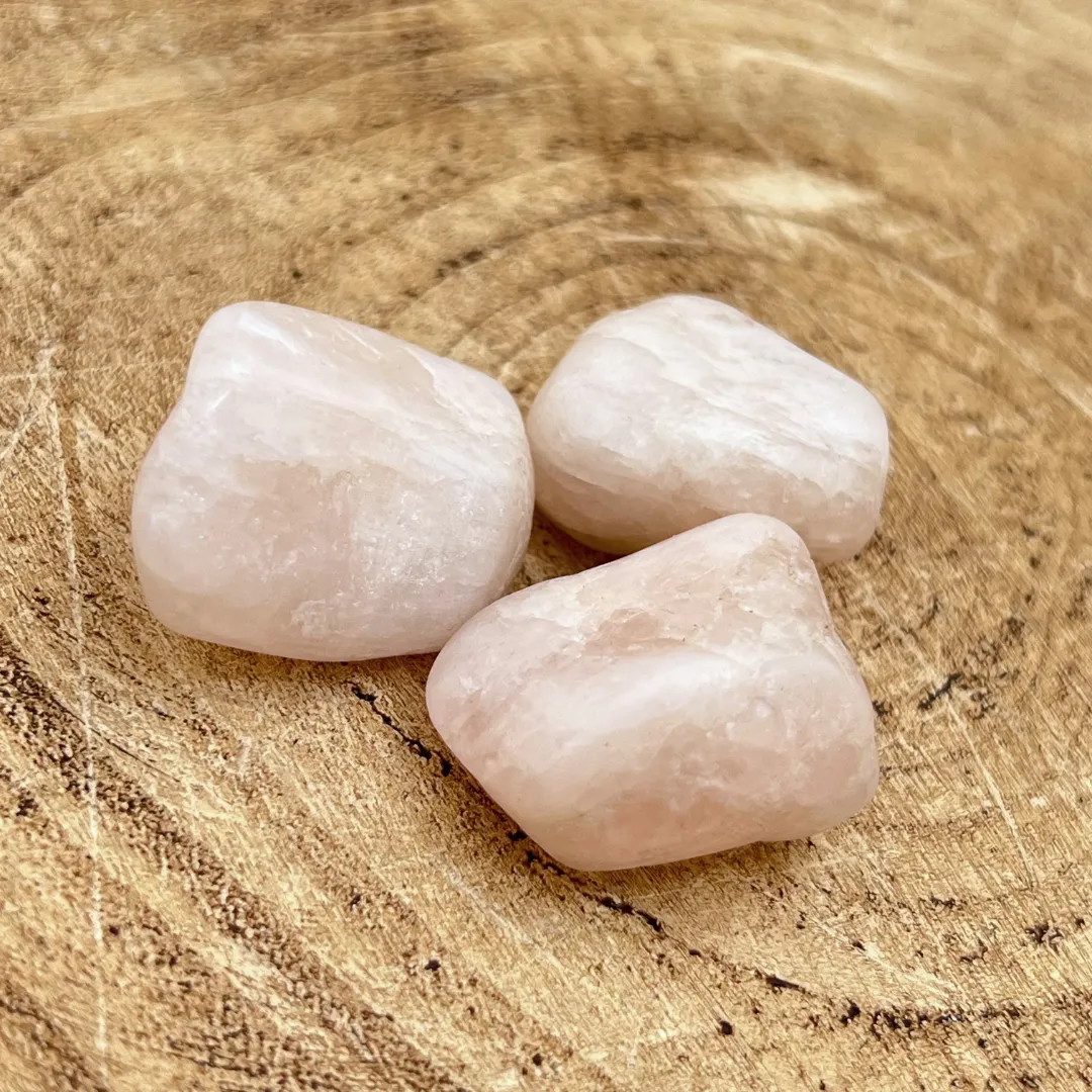 Pedra morganite para meditação e harmonização energética espiritual