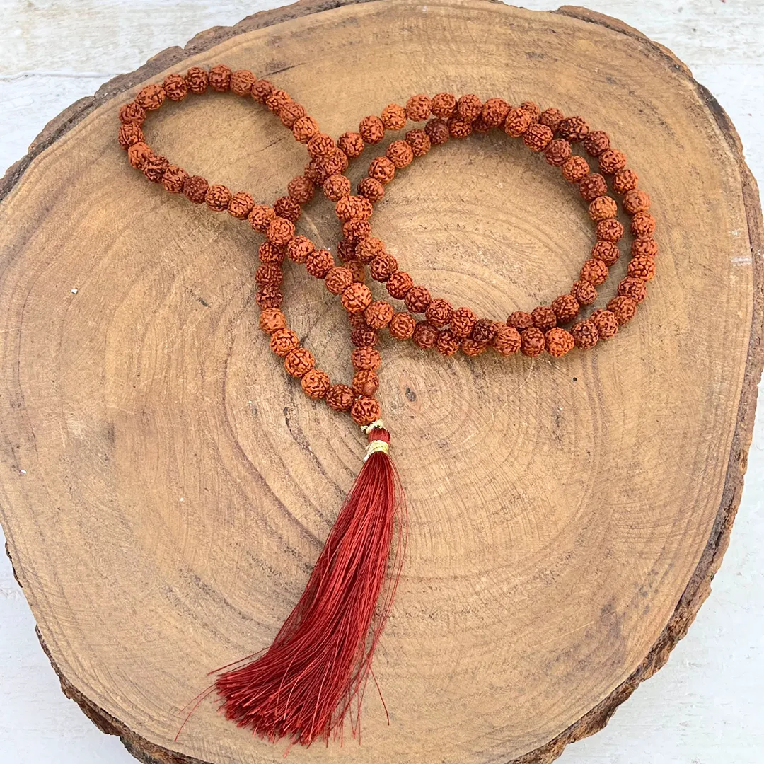 Japamala Rudraksha 8mm disponivel na Sol Lua Milfontes