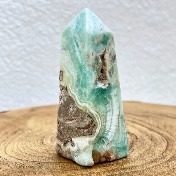 Gerador aragonite azul com energia de calma e equilíbrio emocional disponivel na Sol Lua Milfontes