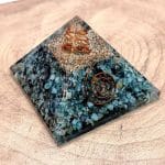 Pirâmide Orgonite Esmeralda - 7x7