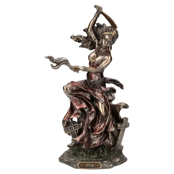 Estátua de Iansã deusa dos ventos e tempestades na espiritualidade afro-brasileira