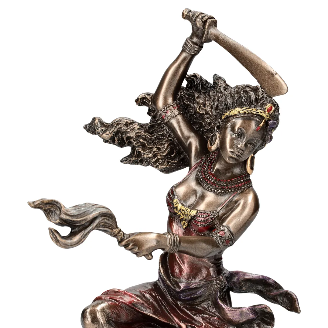Estátua de Iansã deusa guerreira da tradição afro-brasileira espiritualidade