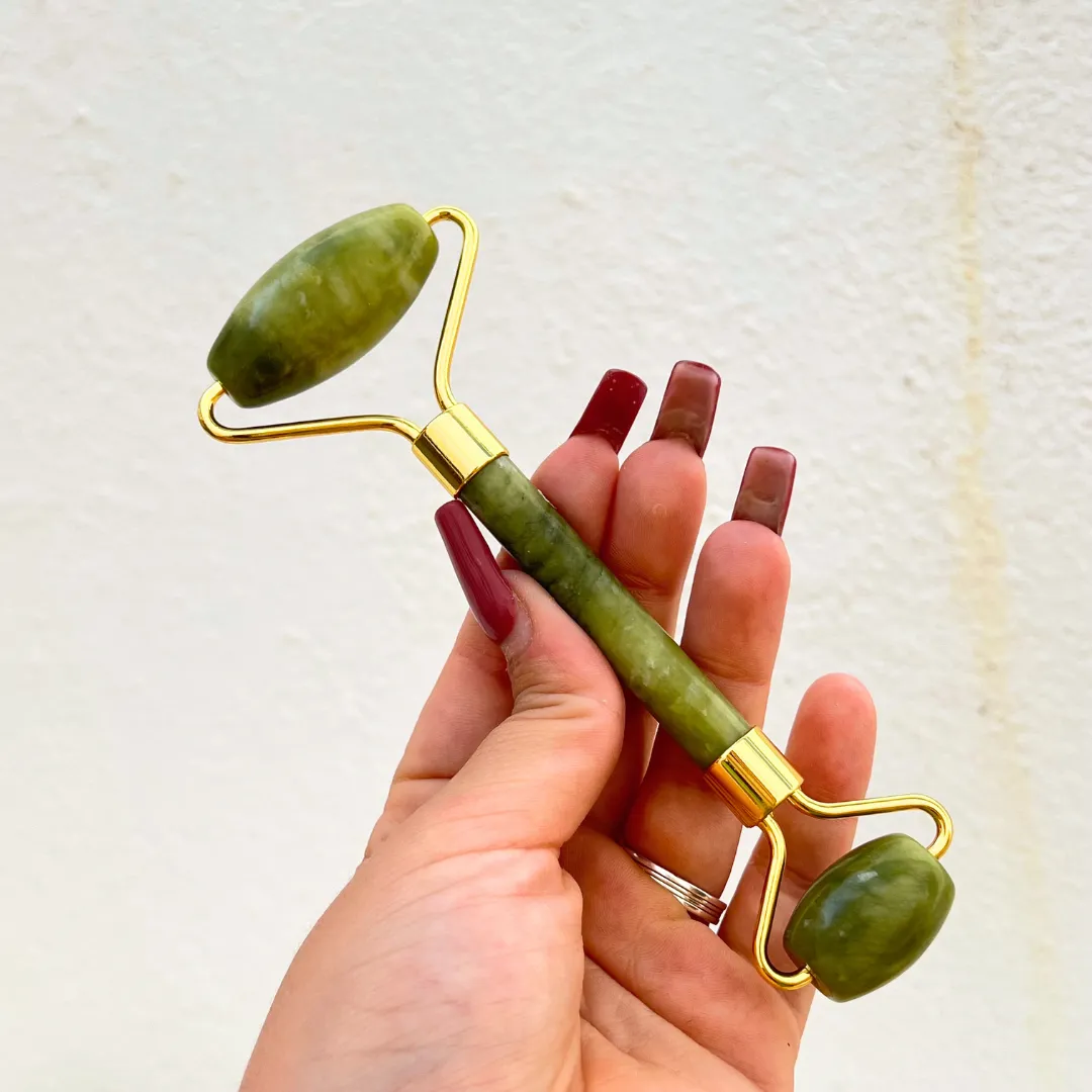 Massageador facial roller de jade natural verde brilhante