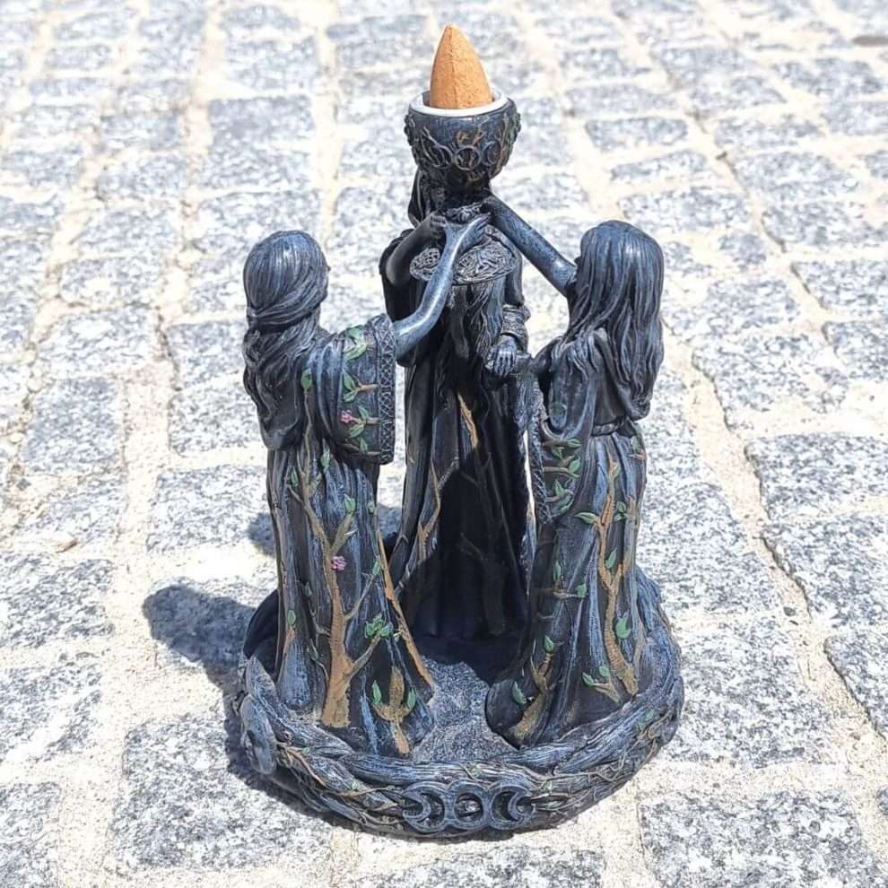 Hecate estátua - Sol Lua Milfontes