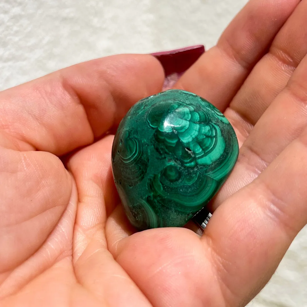 Pedra malaquite para meditação e harmonização energética espiritual