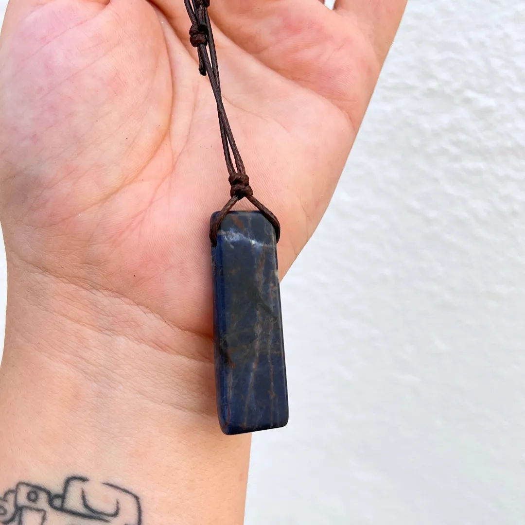 Fio Talismã Sodalite ,ma pedra de elevação espiritual