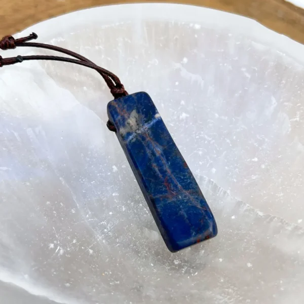 Fio Talismã Sodalite disponivel na Sol Lua Milfontes