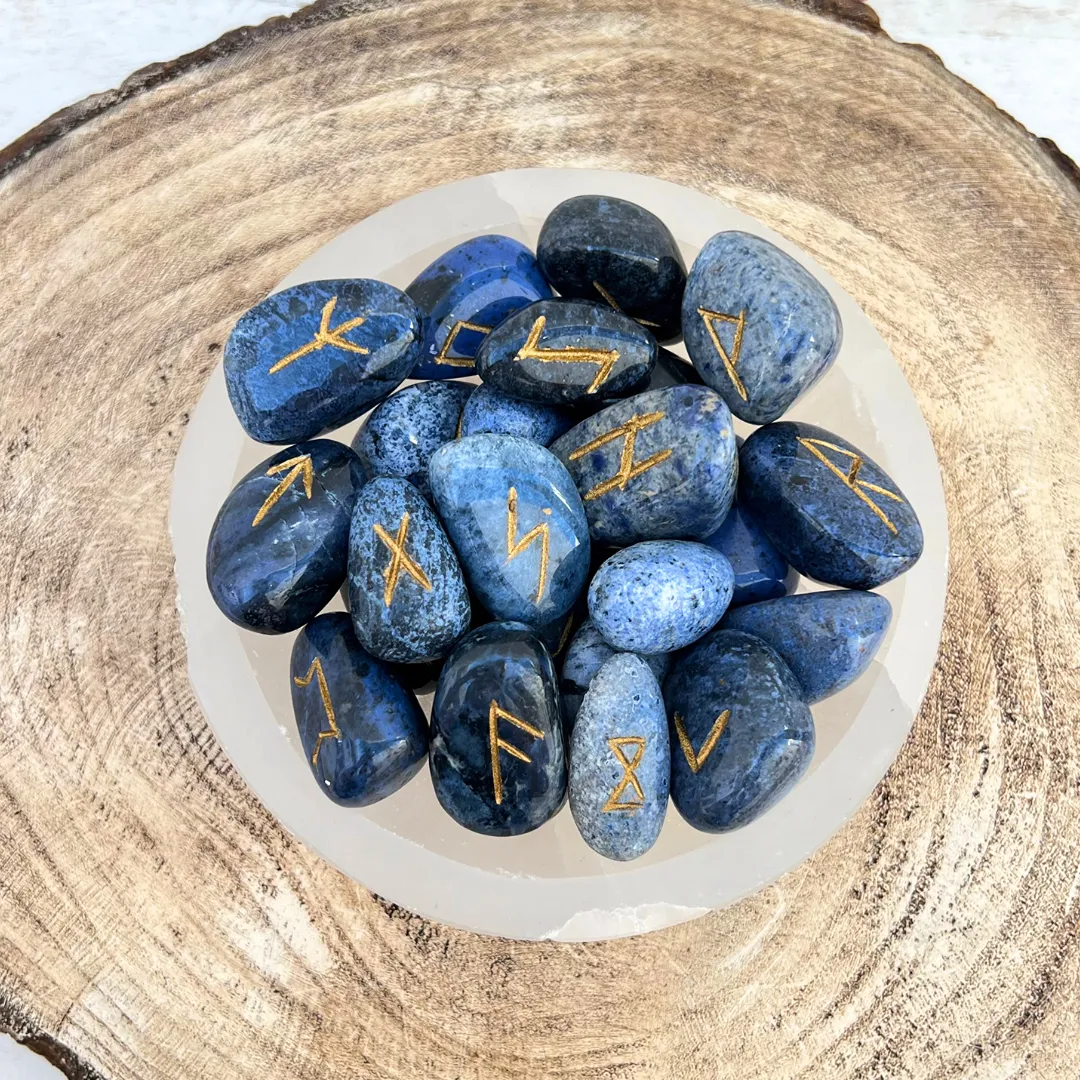 Runas Quartzo Azul em Vila Nova de Milfontes