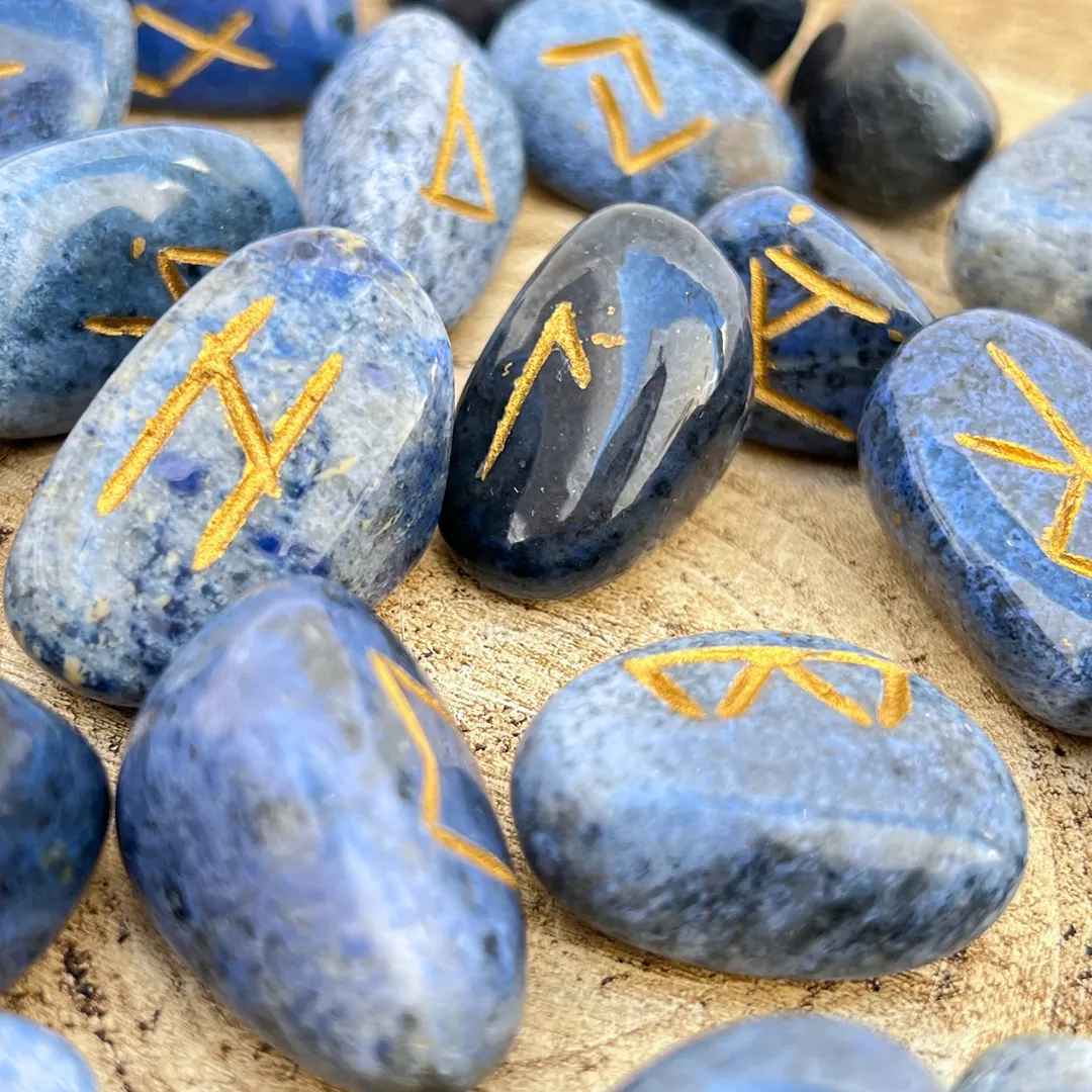 Runas Quartzo Azul com a energia de calma