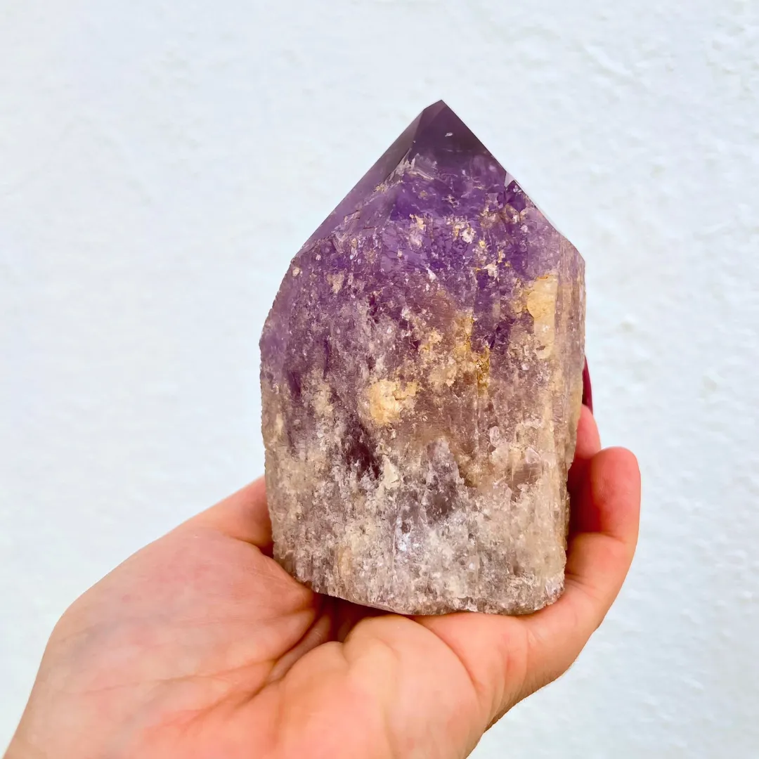 Ponta ametista em cristal natural roxo para meditação e energia positiva