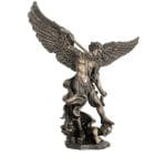 Estátua Arcanjo Miguel – Protetor Celestial