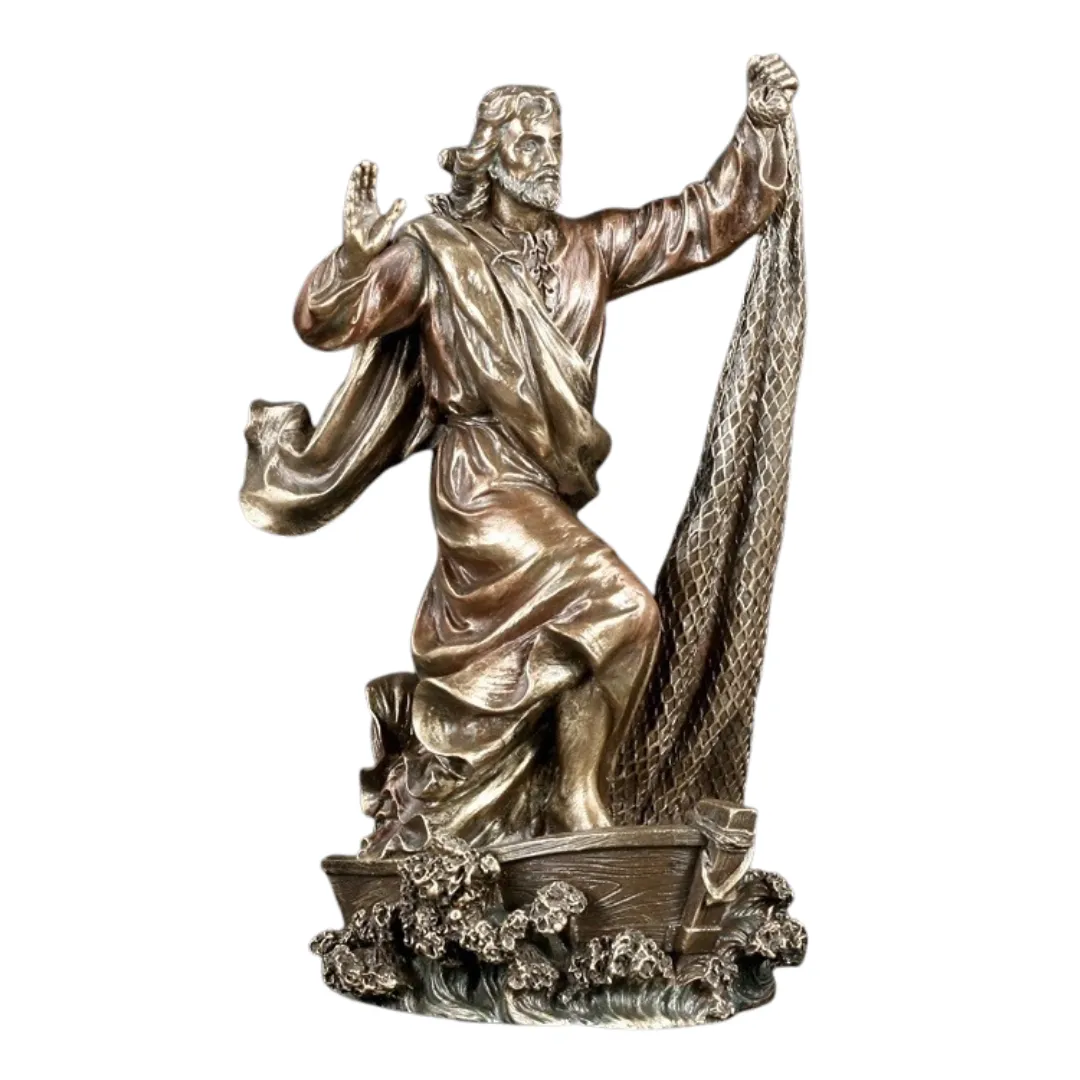 Estátua de Jesus Cristo com braços abertos simbolizando proteção e bênção disponivel na Sol Lua Milfontes
