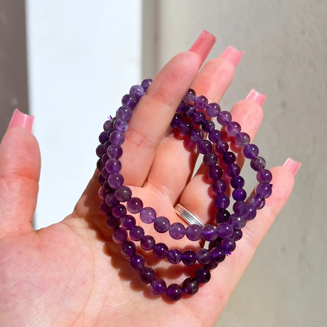 Pulseira Ametista 6mm disponivel na Sol Lua Milfontes