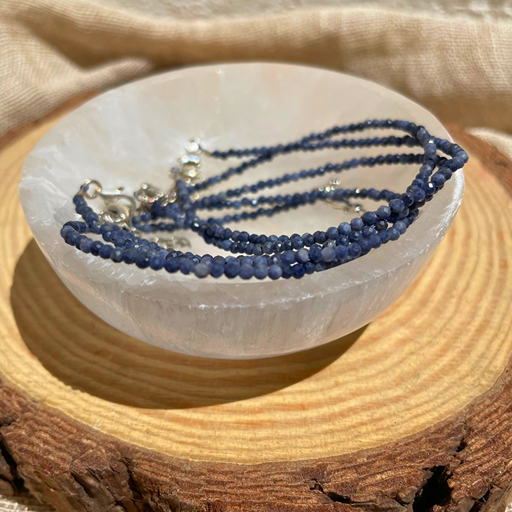 Pulseiras Safira Azul com fecho em prata e ajustável