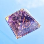 Pirâmide Orgonite Ametista - 4x4