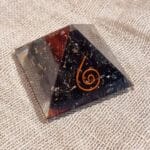 Pirâmide Orgonite Turmalina Negra - 4x4