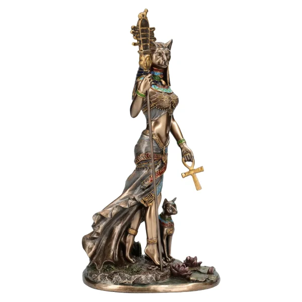 Estátua de Bastet com energia espiritual egípcia e simbolismo de proteção disponivel na Sol Lua Milfontes
