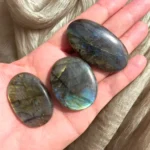Labradorite Oval - Plano