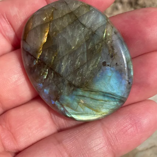 LAbradorite Despertar de dons psíquicos