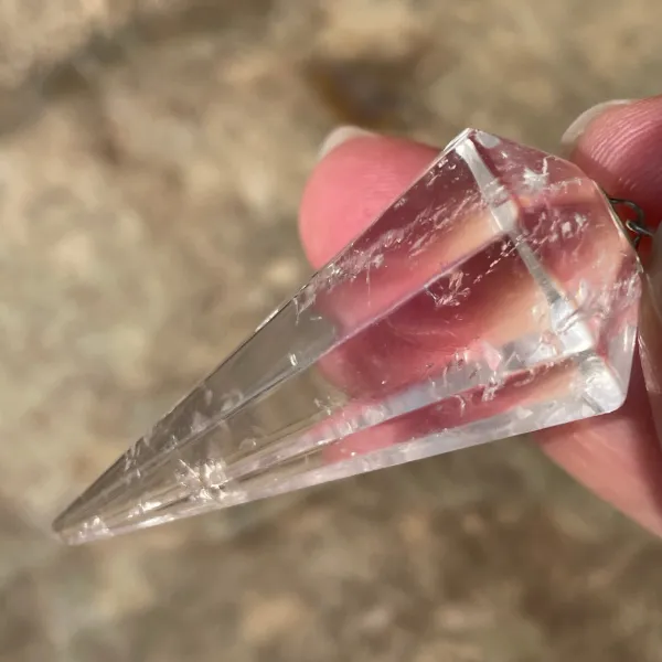 Quartzo Cristal pedra de proteção e paz