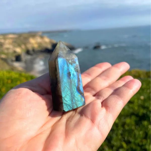 Labradorite para quem deseja desenvolver a intuição.