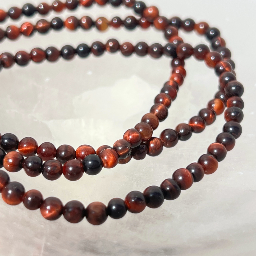 Pulseira Olho de Boi Aumenta a força de vontade e a resistência emocional.
