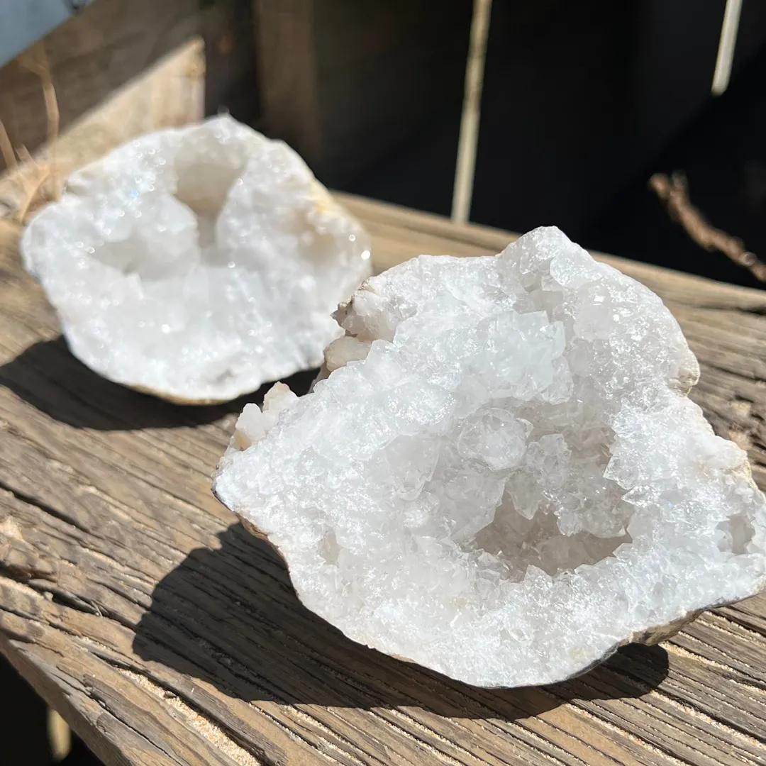 Geode de Quartzo Cristal Com Calcite em Vila Nova de Milfontes