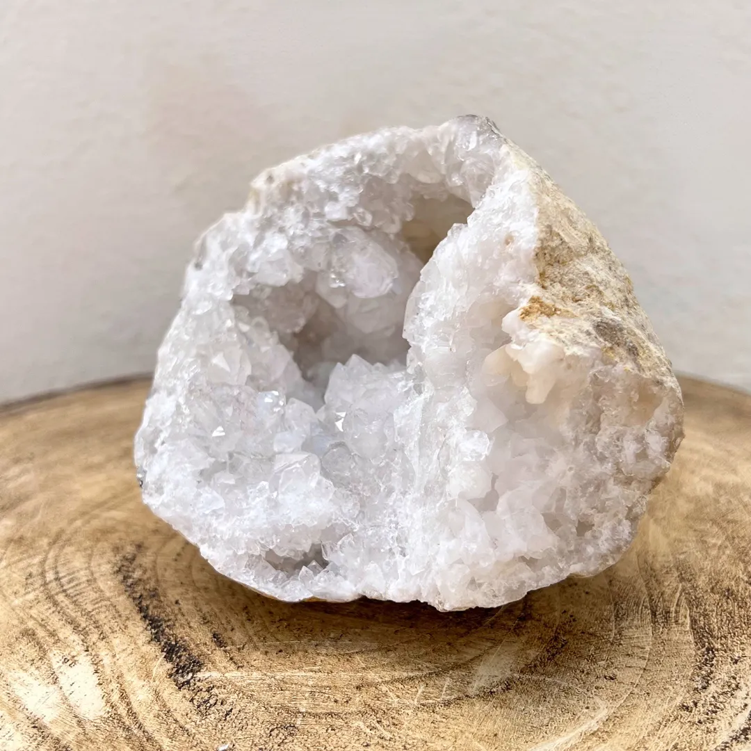 Geode de Quartzo Cristal Com Calcite mestre dos cristais