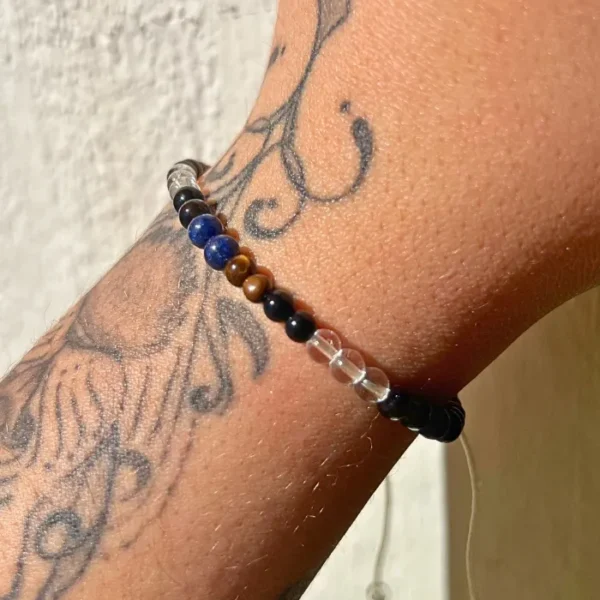 Pulseira de proteção um escudo que age a vários níveis, emocional, mental, espiritual e energético.