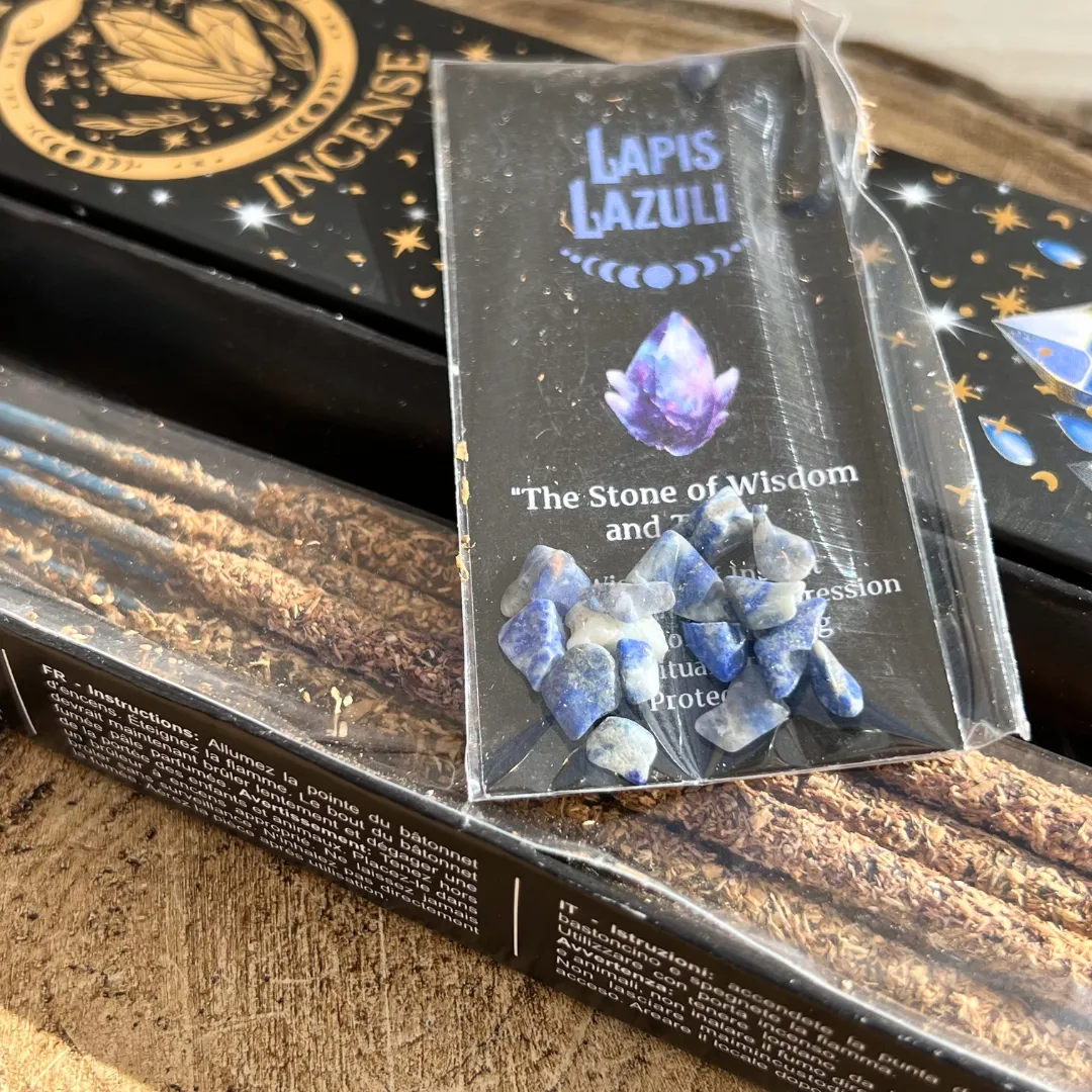 Incenso Lápis Lazúli com caixa personalizado em tons azuis e pretos