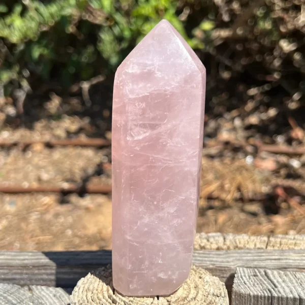 Gerador Quartzo Rosa 306gr disponivel na Sol Lua Milfontes
