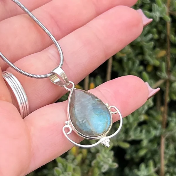 Pendente de cristal Labradorite natural
