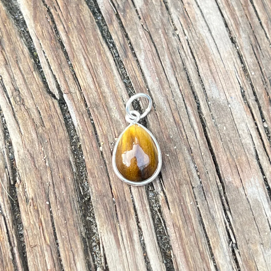 Pendente Olho de Tigre 100% natural