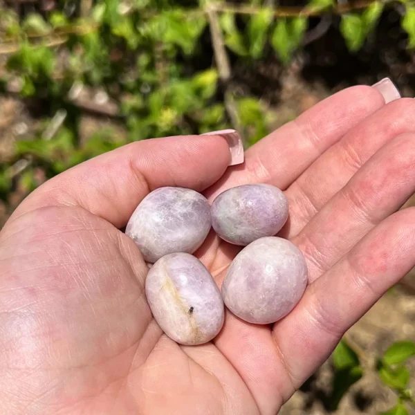 Kunzite Polida disponivel na Sol Lua Milfontes