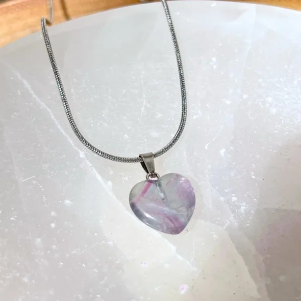 Pendente Coração Fluorite, a pedra dos estudantes