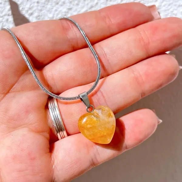 Compre Pendente Coração Quartzo Curador na Sol Lua Milfontes