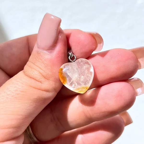 Pendente Coração Quartzo Curador disponivel na Sol Lua Milfontes