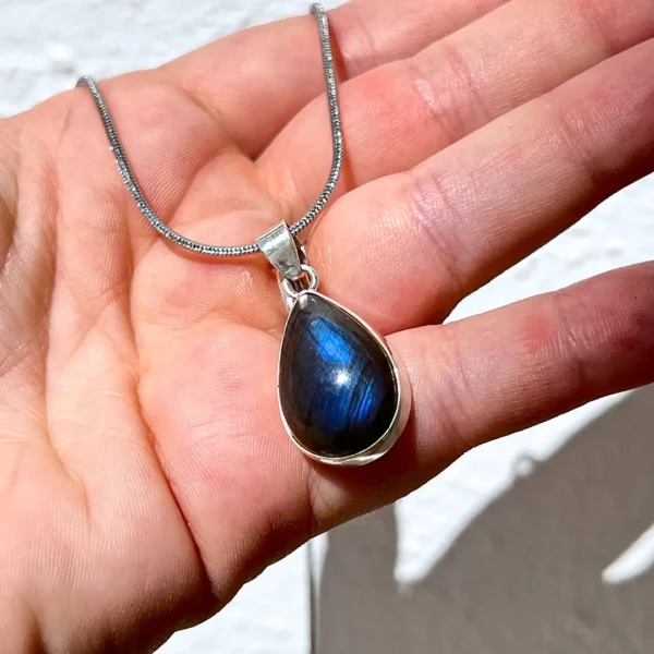 Pendente Labradorite Gota,pedra da tansformação