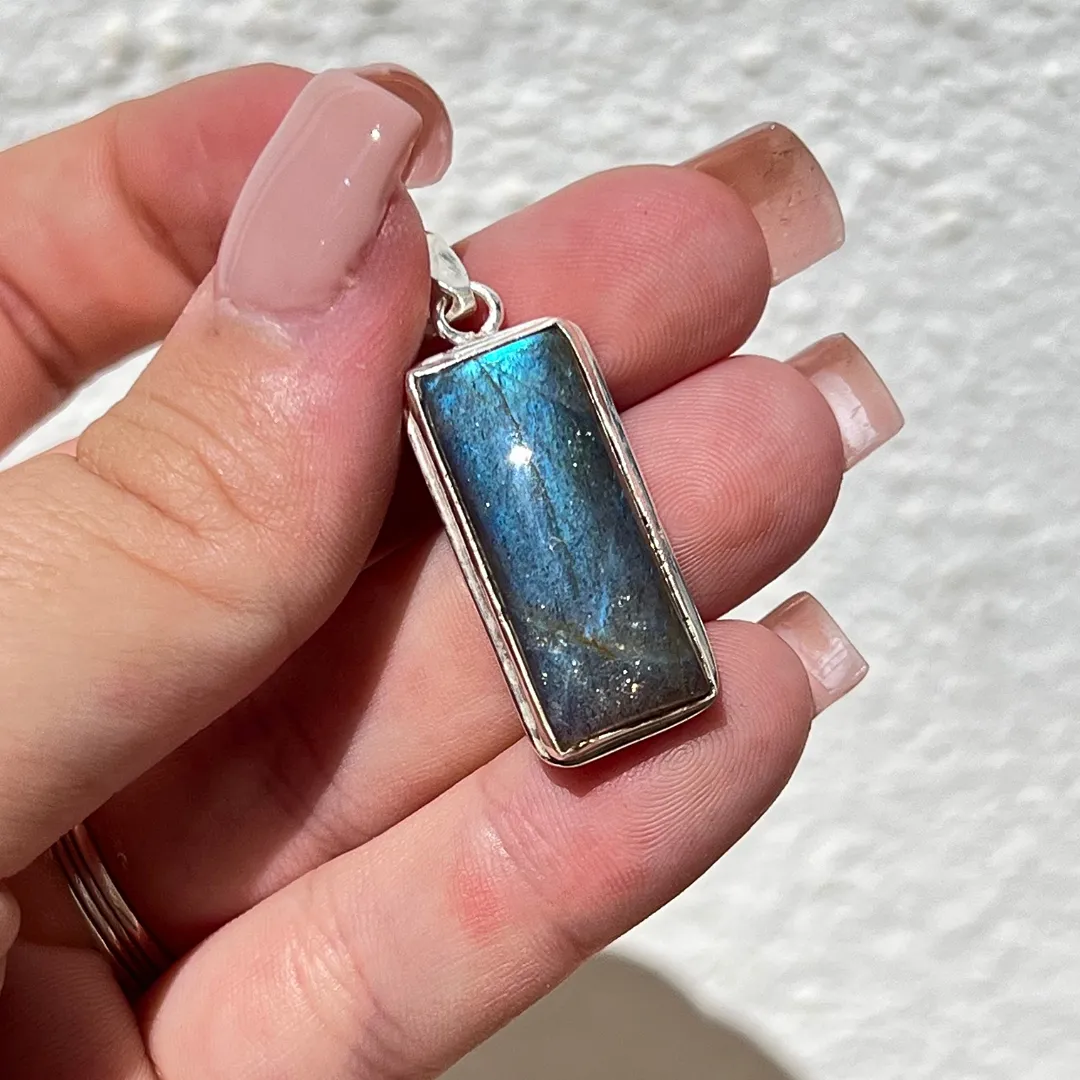 Pendente Labradorite Rectangular disponivel na Sol Lua Milfontes