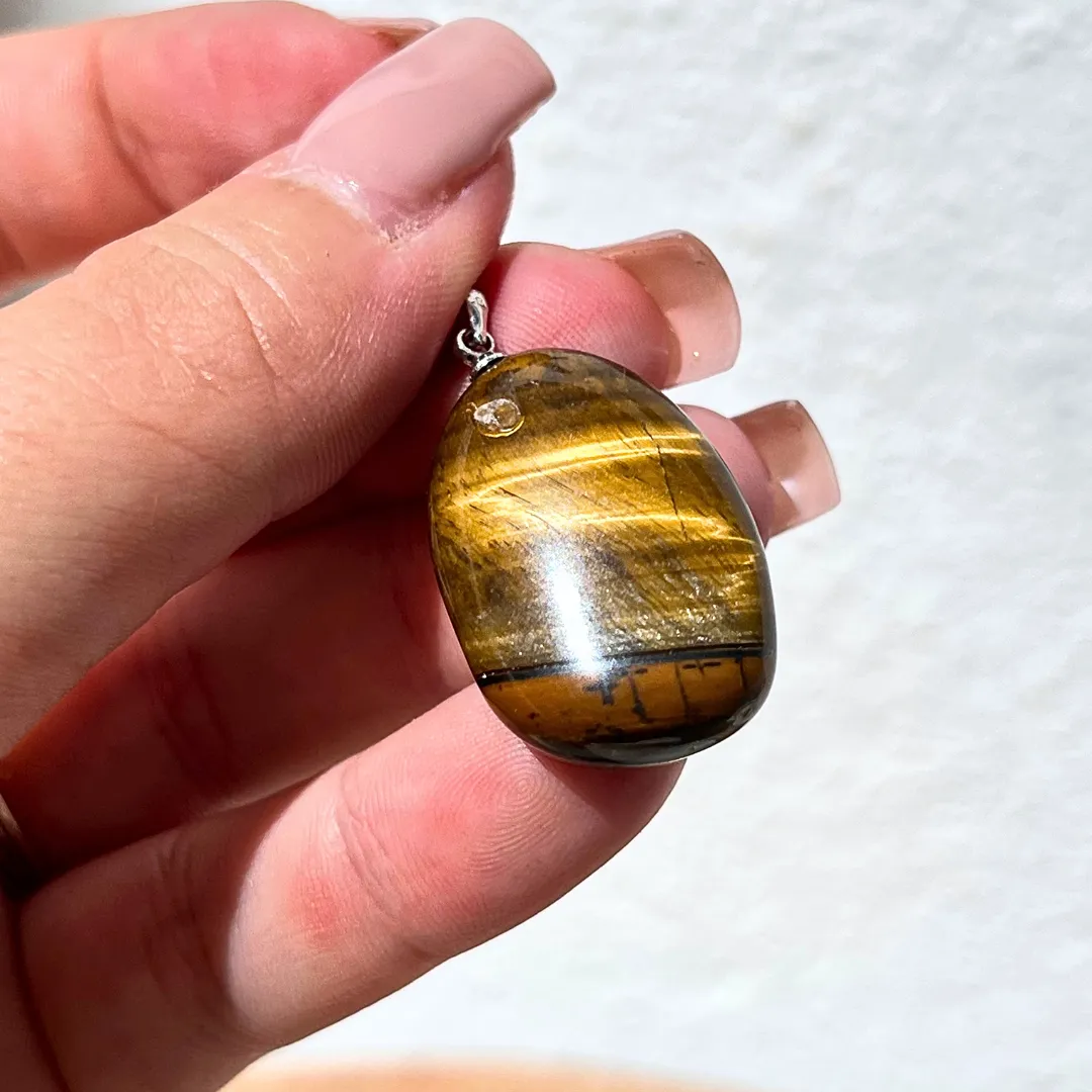 Pendente Olho de Tigre, cristal100% natural
