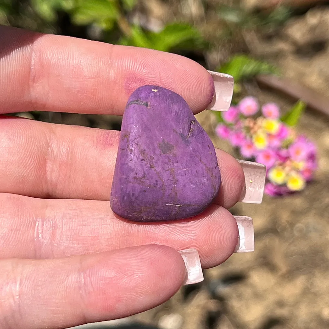 Purpurite Bruto, pedra do raio violeta de Saint Germain