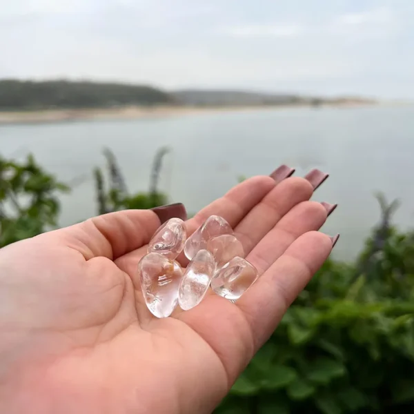 Quartzo Cristal Polido disponivel na Sol Lua Milfontes
