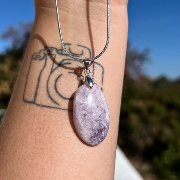 Pendente Lepidolite na Sol Lua Milfontes